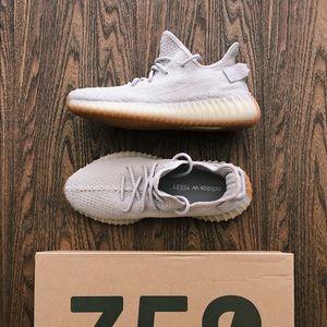 Yeezy 350 V2 Sesame Size 9